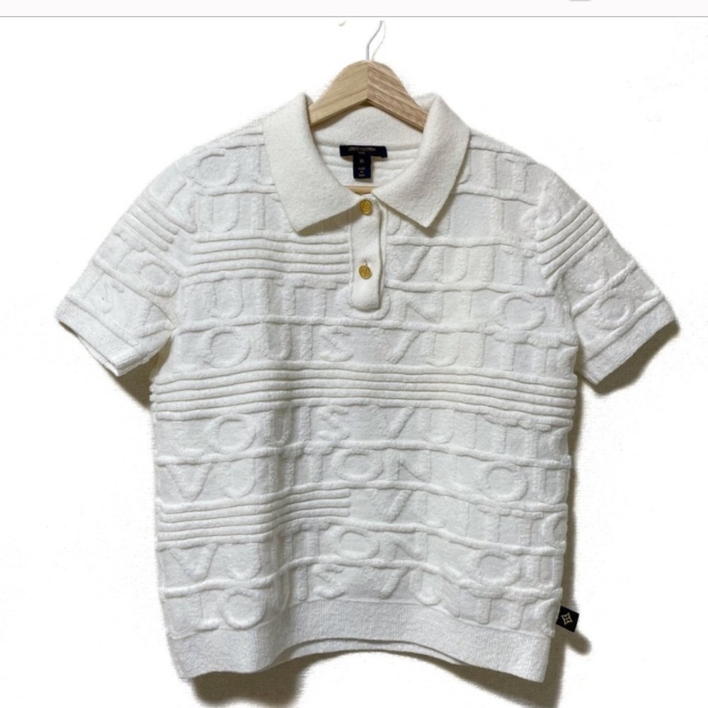LOUIS VUITTON - Polo Shirt -  it is not for sale. I’m looking to purchase one.